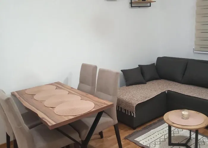 아파트 Velickovic *